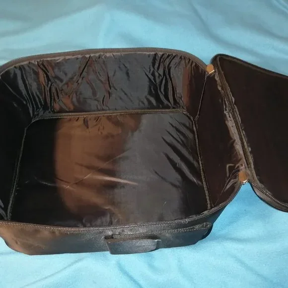 Black Backpack - Picture 5 of 9